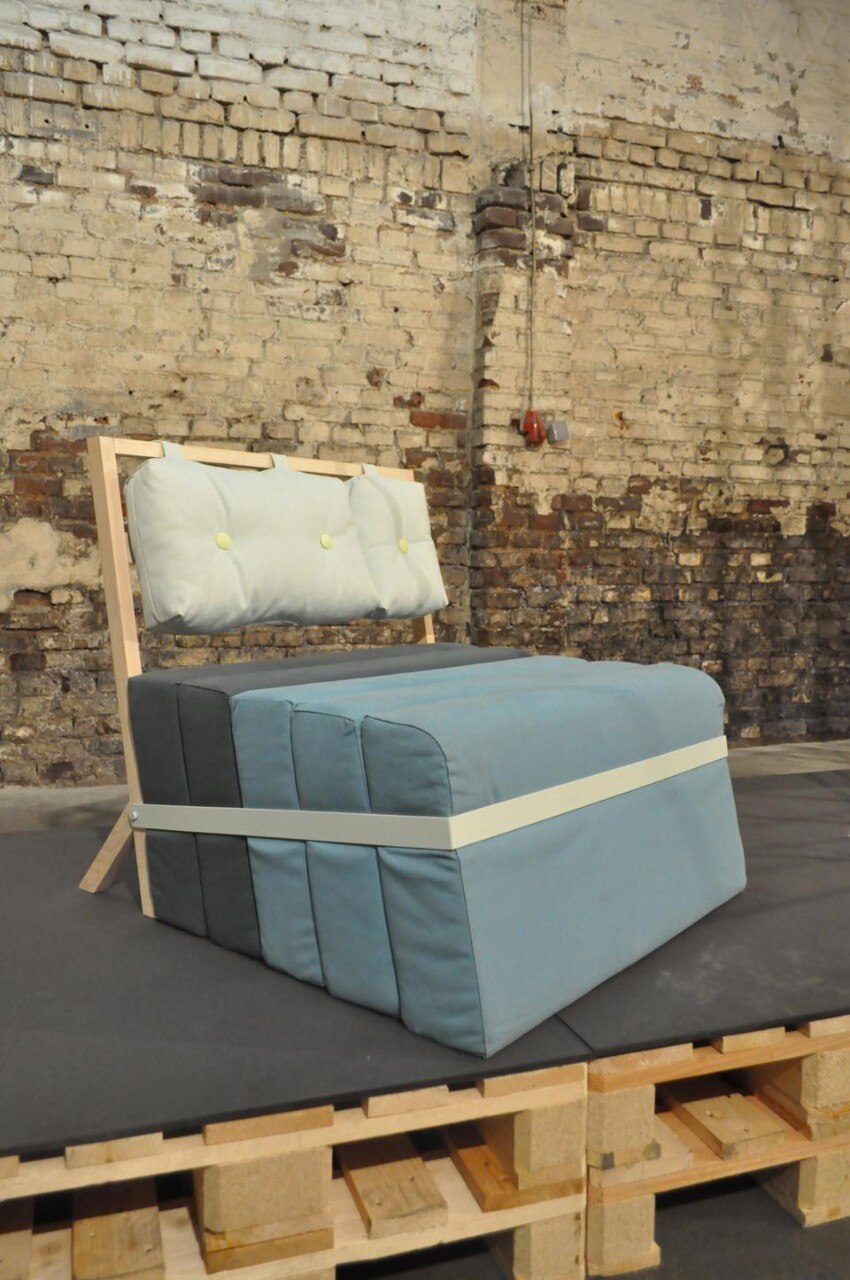 Meike Langer: Pause sofa