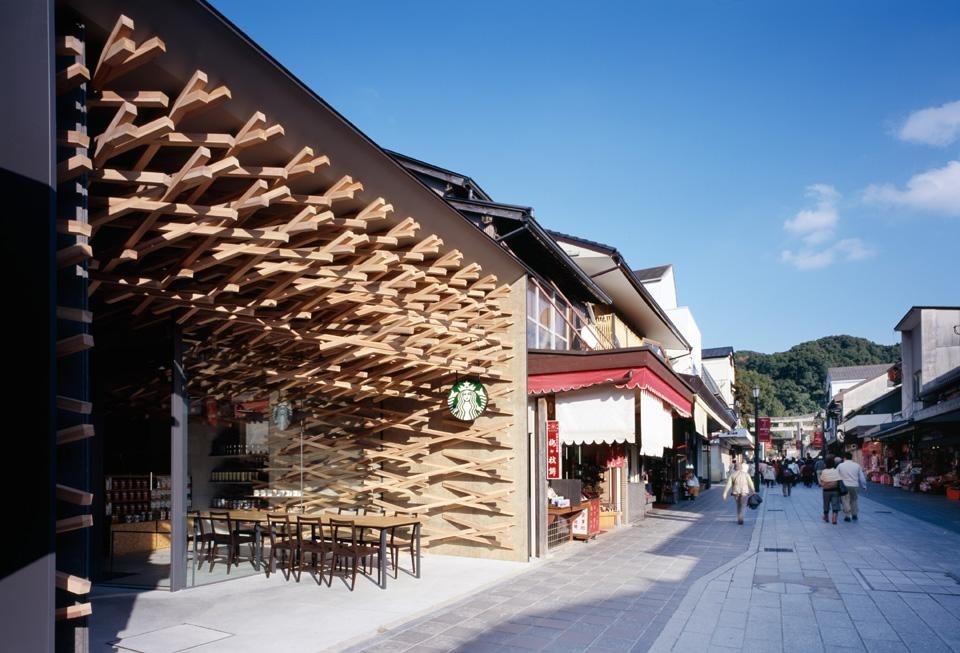 Kengo Kuma, Dazaifu Tenmangu Omotesando's Starbucks Coffee shop Kengo Kuma, Dazaifu Tenmangu Omotesando's Starbucks Coffee shop