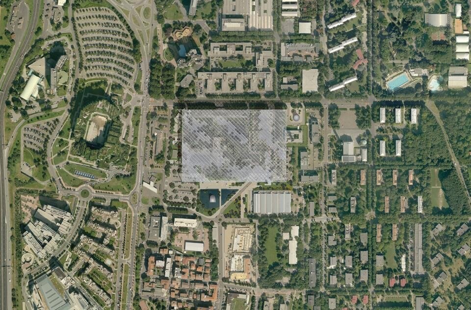 <a href= "http://www.isozakimaffei.it/StudioPage.aspx?SiteCulture=it"
TARGET= "_BLANK">Andrea Maffei</A>