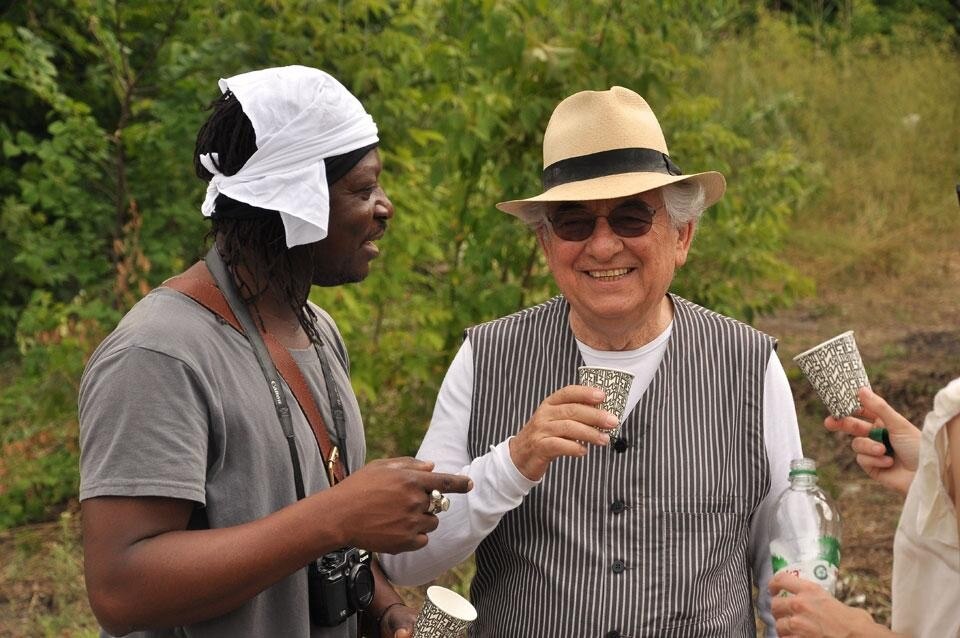 Pascale Marthine Tayou e Daniel Buren