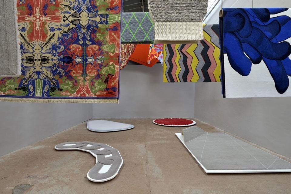 <i>Rugs Parade</i>. Mostra alla Design Parade 7. Squash Room, Villa Noailles - Villa Noailles, Hyeres, Francia. Photo ©Olivier Amsellem