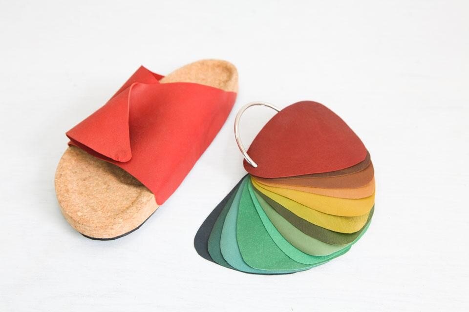 Cork, a material with many faces di Fabio Molinas. Selezionato tra i 20 finalisti del concorso "The future of cork applications" organizzato da Domaine de Boisbuchet in collaborazione con l'azienda Corticeira Amorim e coordinato dallo studio Pedrita 