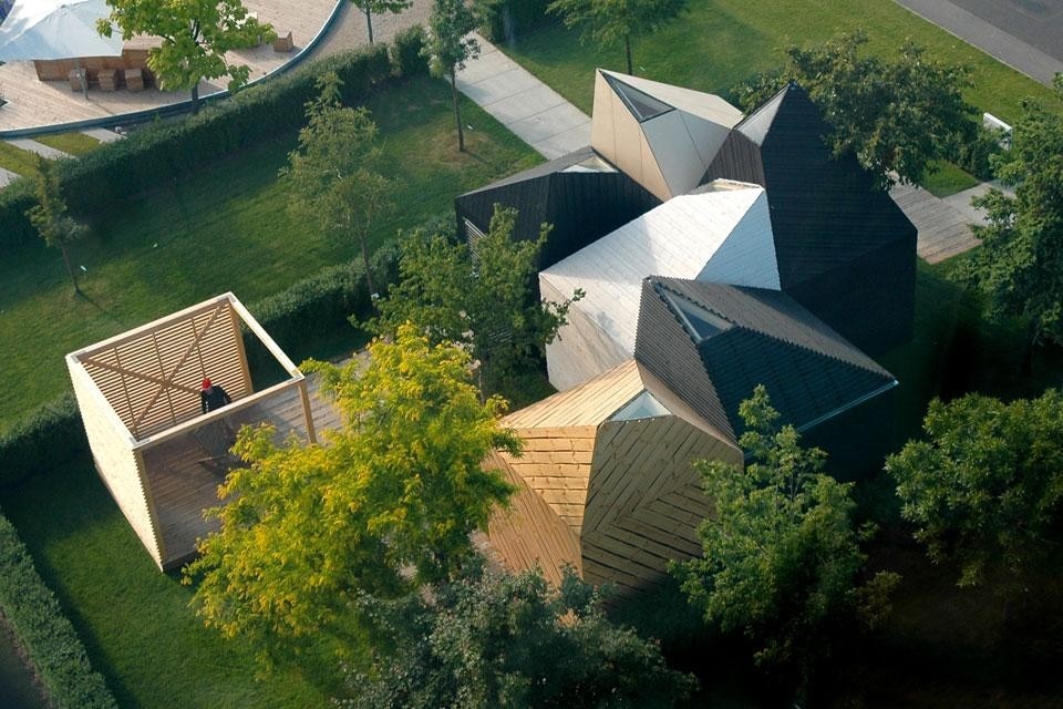 Kuu Architects, Estonian Pavilion, struttura di legno realizzata in occasione del  Floriade 2012, Venlo, Olanda