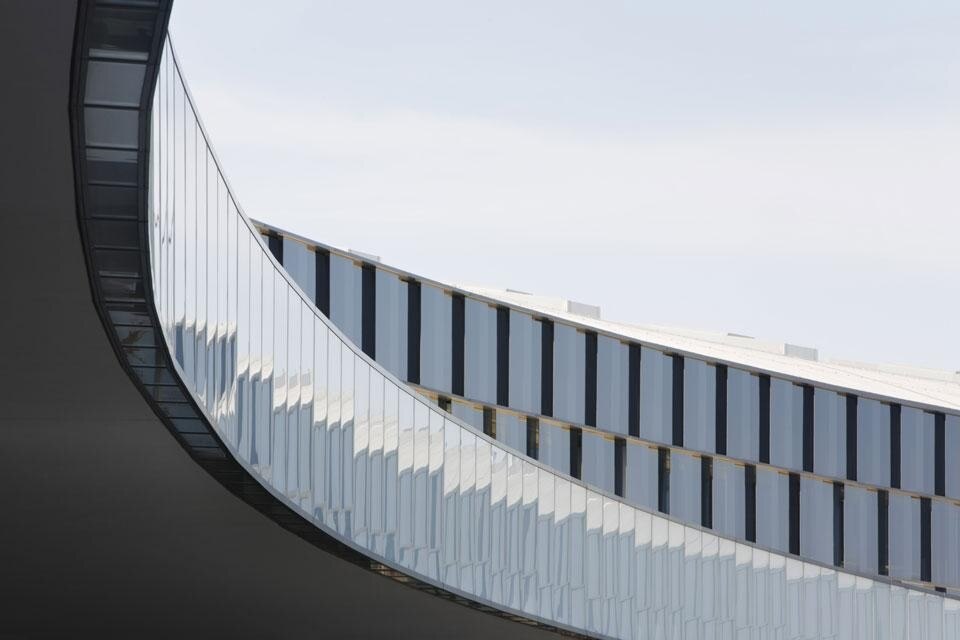 Baumschlager Eberle, estensione dell' aeroporto internazionale di Vienna, 2012