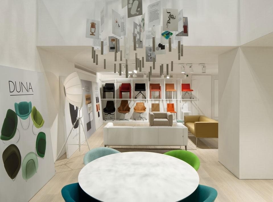 Nuovo showroom Arper disegnato da 6A Architects a Londra. Photo © Andy Stagg
