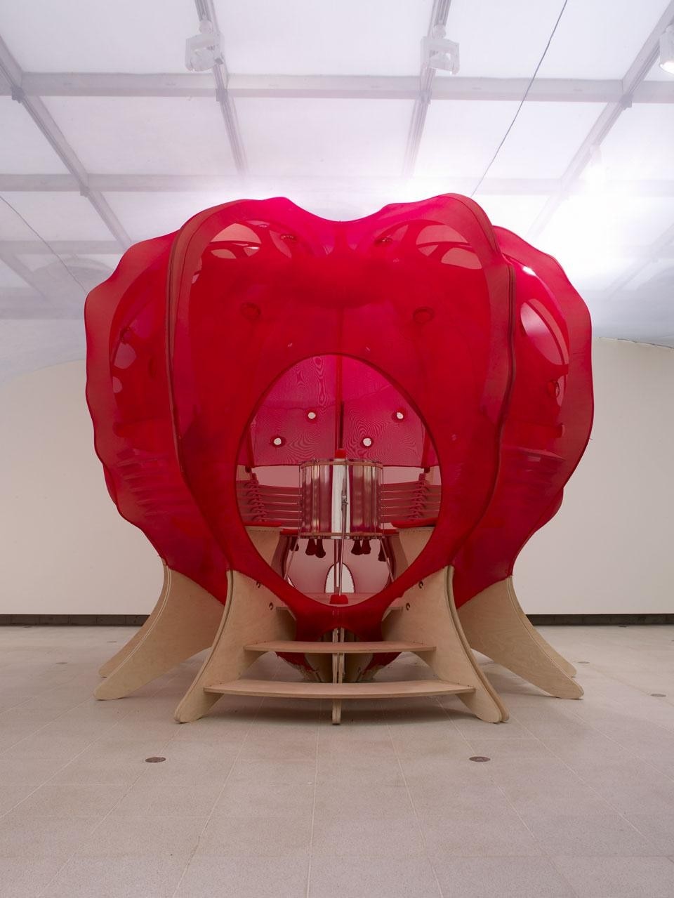 <i>Circleprototemple…!</i>, Ernesto Neto (2010), Hayward Gallery, Londra