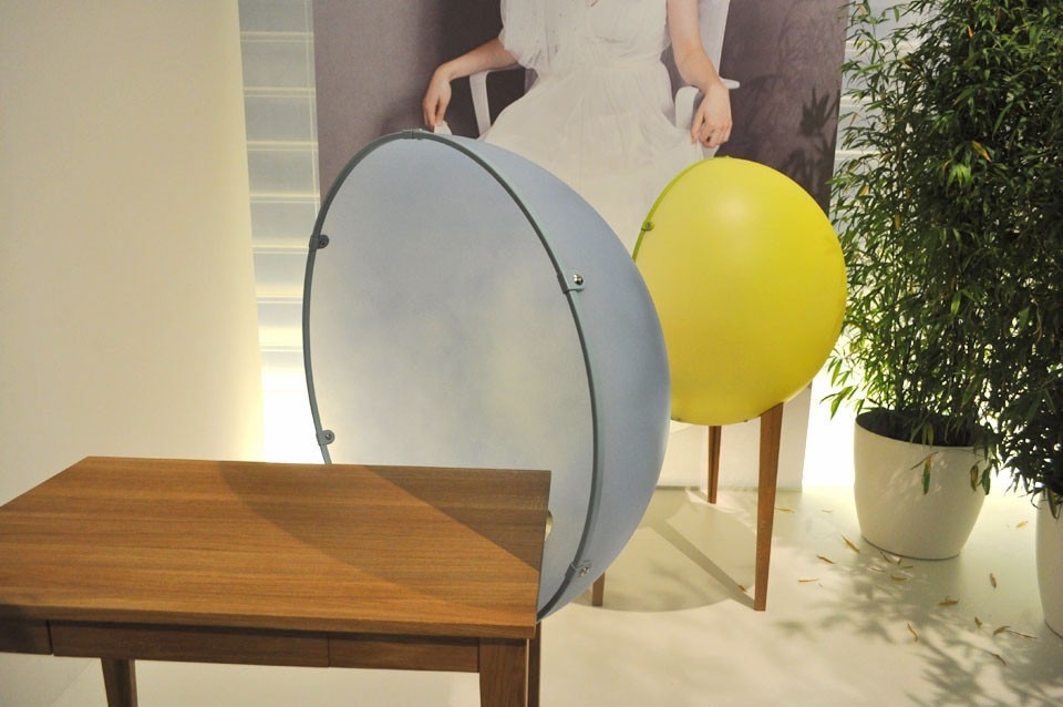 Sphere Table di Hella Jongerius per Vitra. Presentata a Orgatec 2012