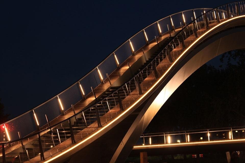 NEXT Architects, Melkwegbrug, Purmerend, Olanda 2012. Foto degli architetti