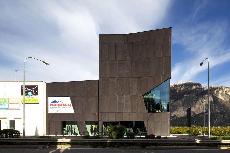 Weber + Winterle, Nardelli Sport, Mezzolombardo (Trento), Italia 2012