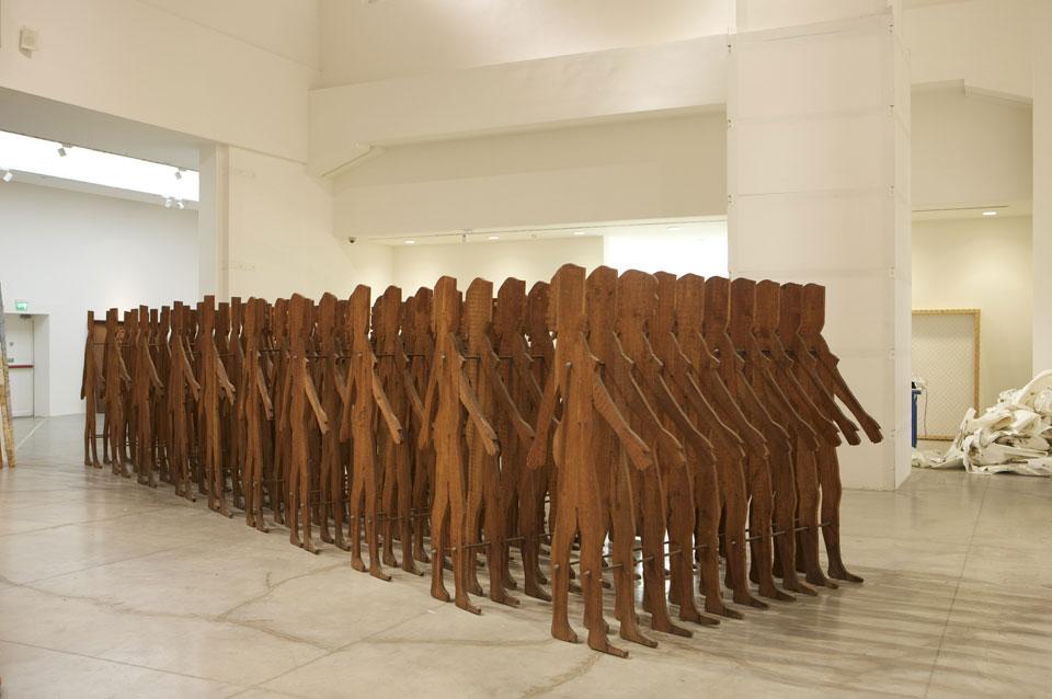 Mario Ceroli, "Faccia a faccia", vedute di allestimento della mostra, MAMbo, Bologna 2012