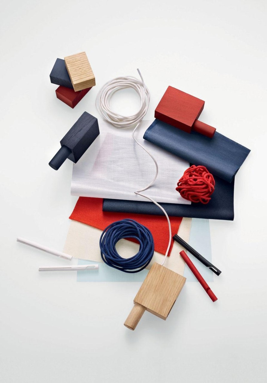 Ronan & Erwan Bouroullec per Kvadrat: Ready Made Curtain. I componenti del sistema. Photo Kvadrat