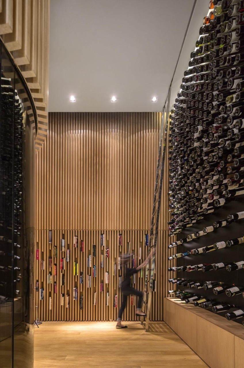 Studio Arthur Casas, Mistral Wine Shop, San Paolo, 2012