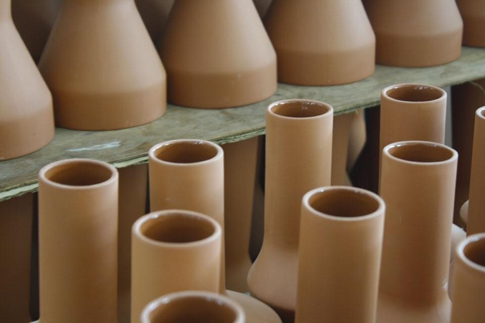 Benjamin Hubert: Pots per MENU