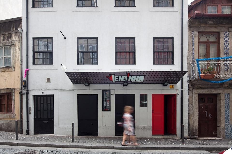 AVA – Atelier Veloso Arquitectos, Tendinha dos Clérigos, Porto, Portogallo 2012
