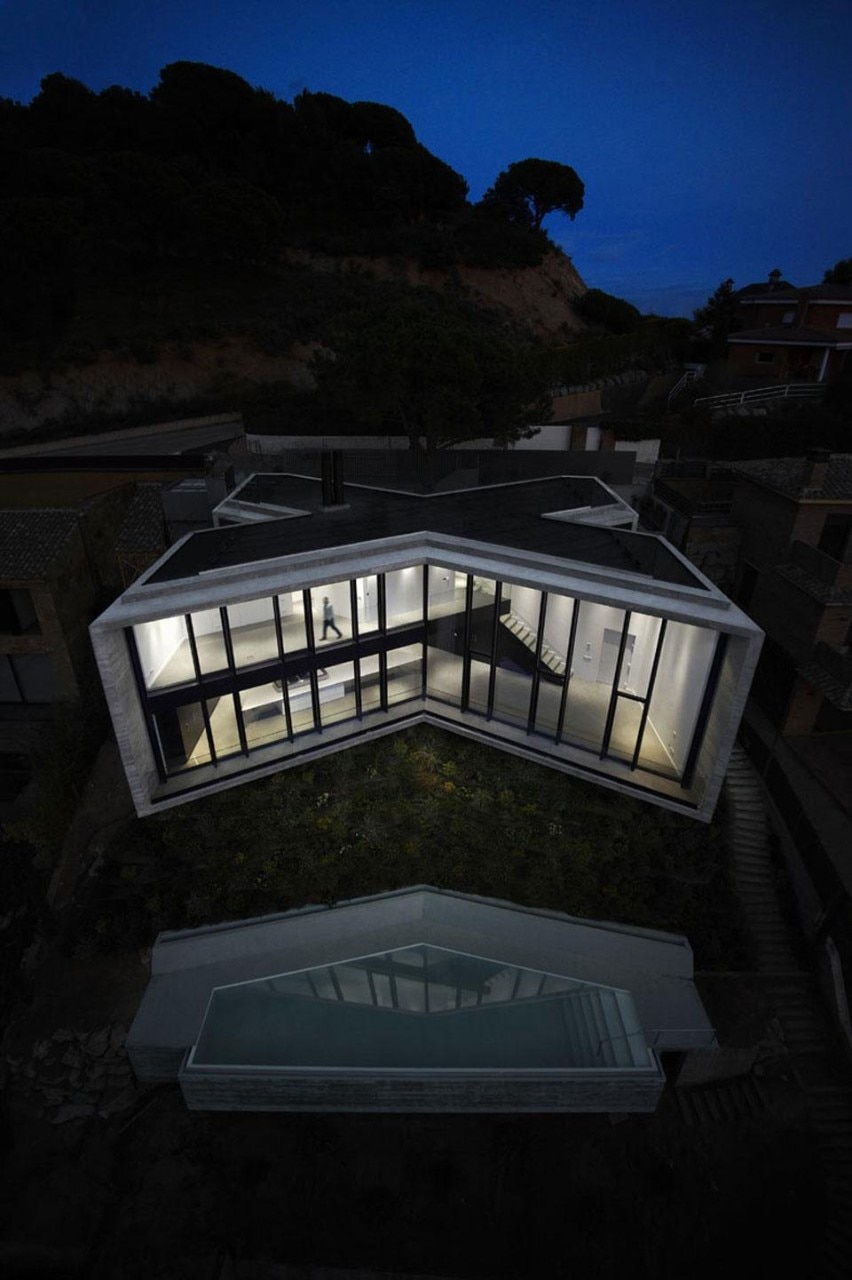 Cadaval & Solà-Morales, X House, Cabrils, Barcellona, Spagna 2012. Foto Santiago Garcés