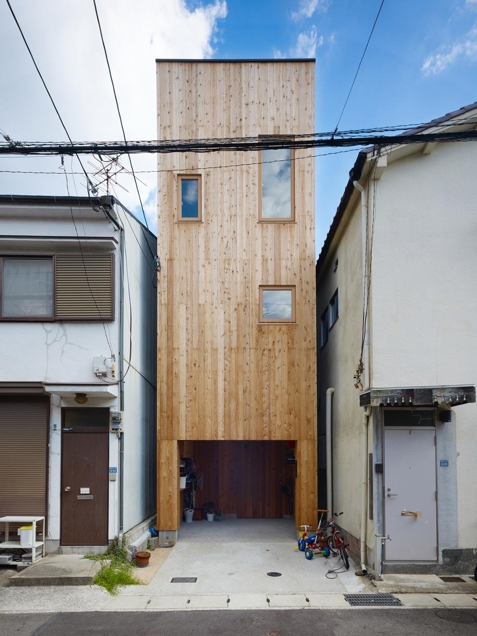 FujiwaraMuro Architects, House in Nada, Hyogo, Giappone 2012