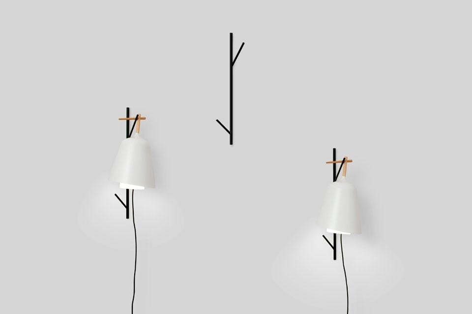 In apertura e sopra: Florian Brillet, lampada Under My Tree per Ligne Roset, 2013