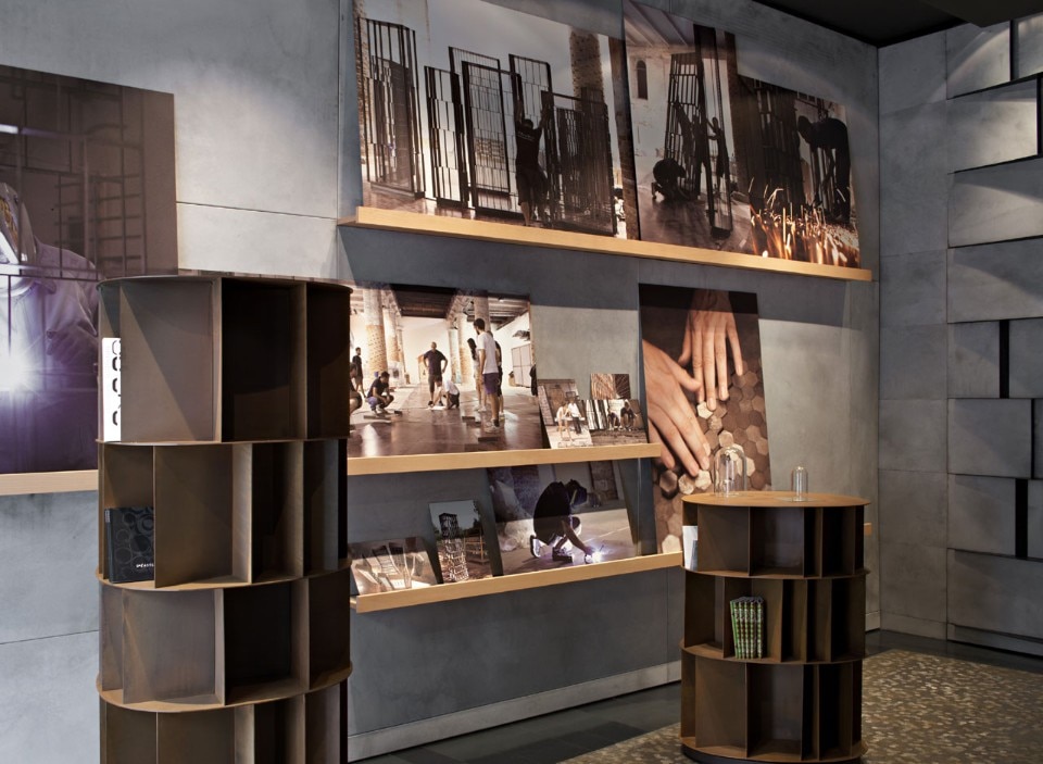 De Lucchi per De Castelli: flagship store