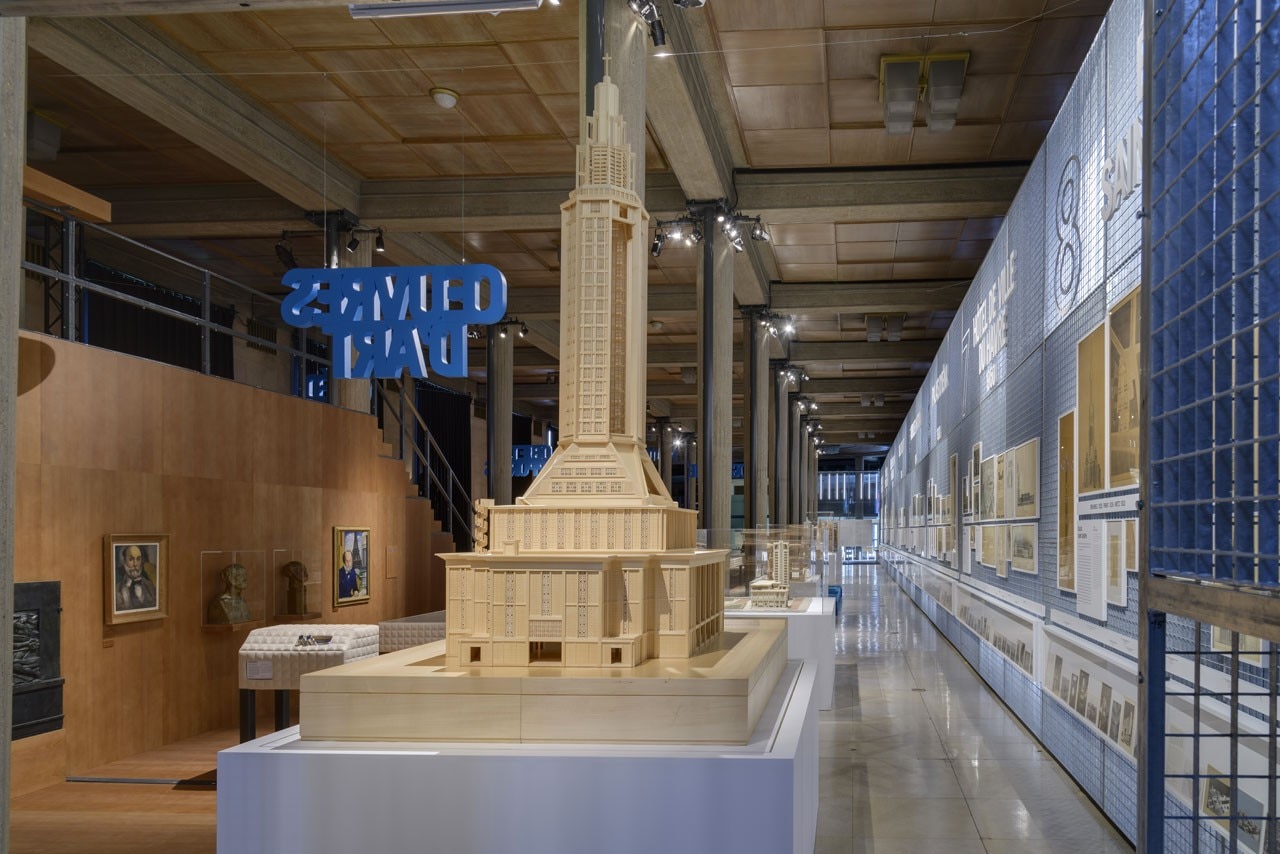 Vista della mostra “Auguste Perret, Huit Chefs d’oeuvre !/? – Architectures du béton armé” a Palais d’Iéna, Parigi