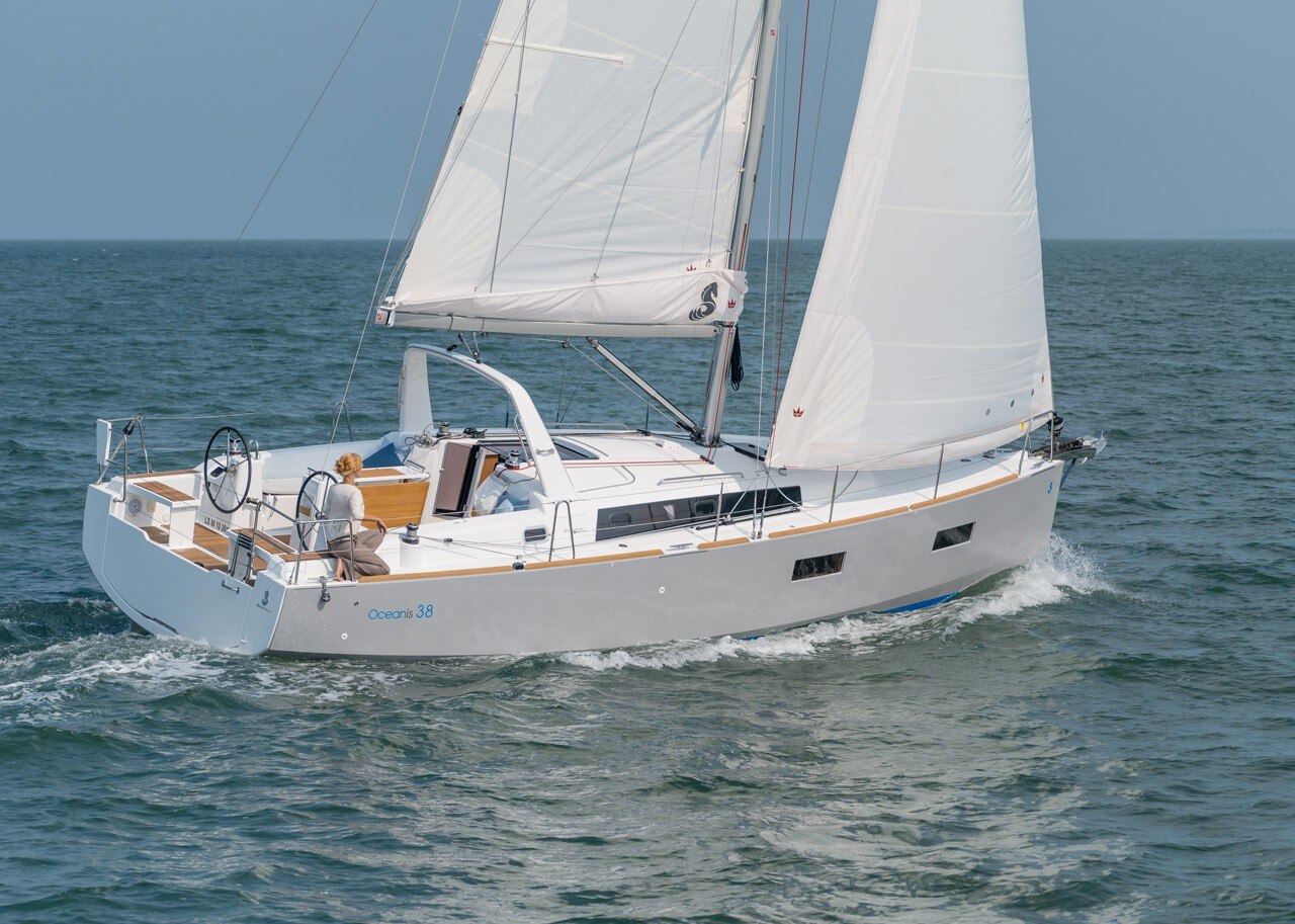 Nauta Design, Oceanis 38, Bénéteau. Foto Nicolas Claris