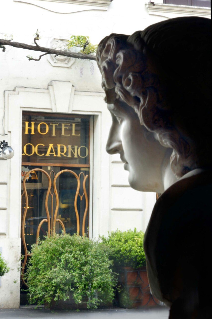 <i>Still Roma. Hotel Locarno con vista</i>, Electa, 2014