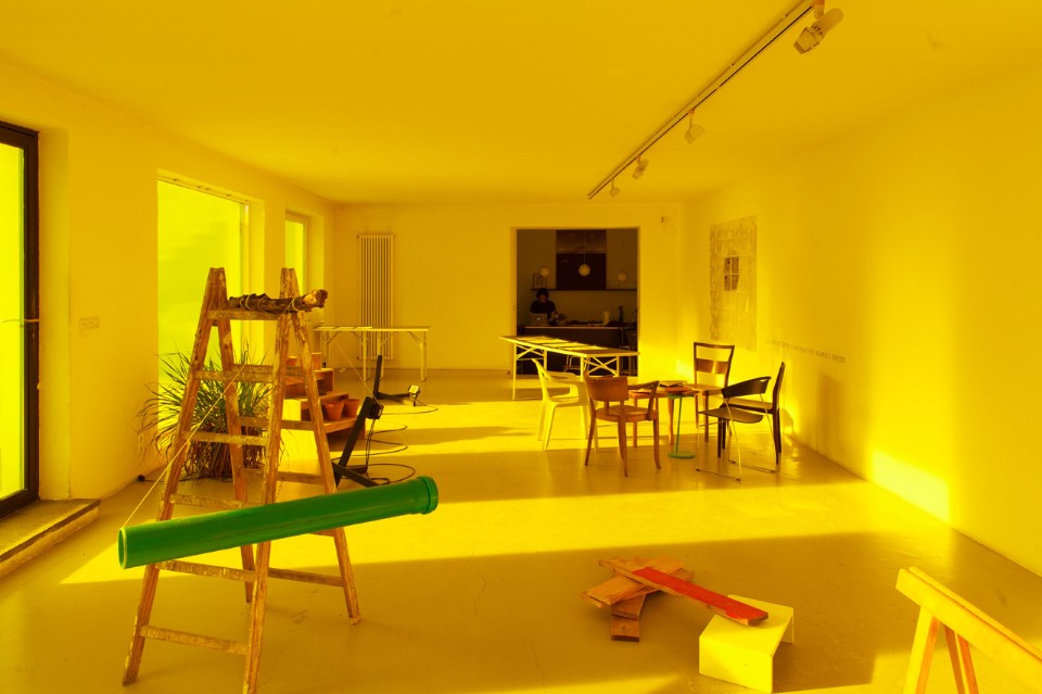 Can Altay, Such Claims on Territory, (Studio Virgolo first fragments). Vista dell'allestimento a Lungomare, Bolzano