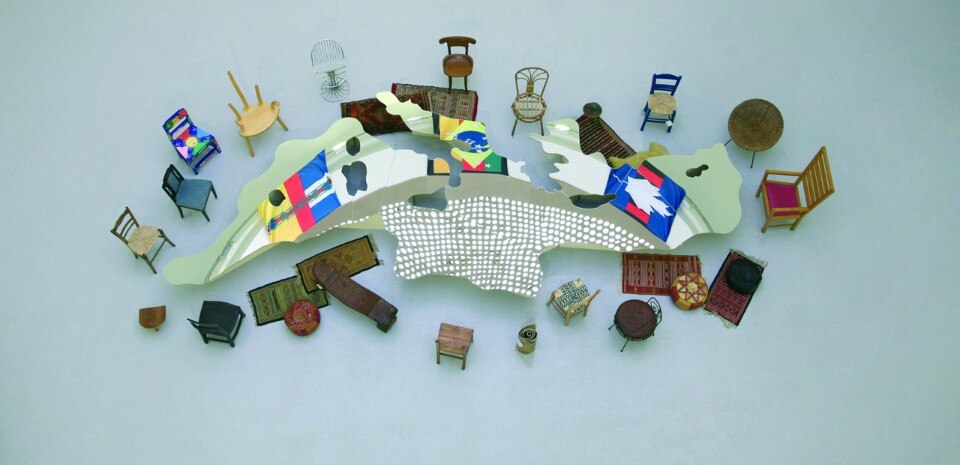 11.	Michelangelo Pistoletto, <i>Tavolo Love Difference</i>, 2003 – 2007. Courtesy Love Difference – Movimento Artistico. Photo: Damir Fabijanić