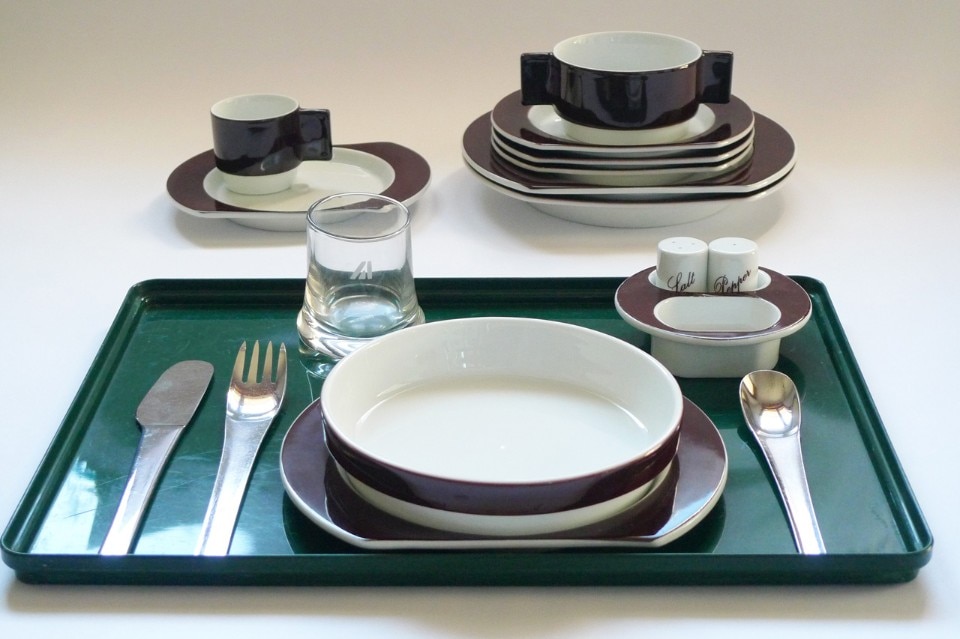 Joe Colombo e Ambrogio Pozzi, Set prima classe Alitalia, 1970-1972, courtesy Alessandro Pedretti