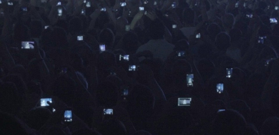 Clement Cogitore, <i>Elégies</i>, 2014, 0,58 min. Courtesy Galerie White project