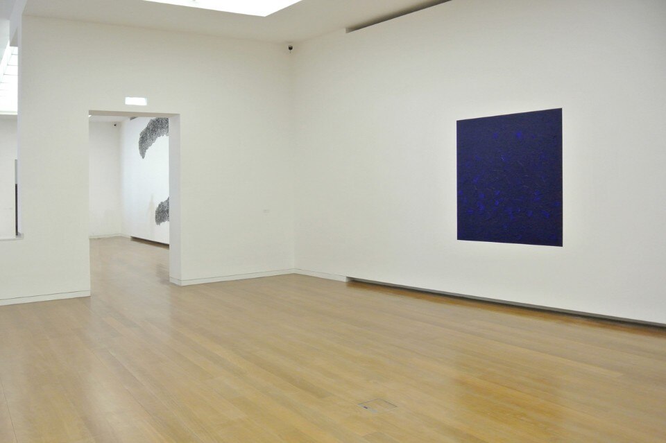 Giovanni Anselmo, vista della mostra alla Fundação Iberê Camargo, Porto Alegre, Brasil. Courtesy Archivio Anselmo. Photo © Andrea Nisbet