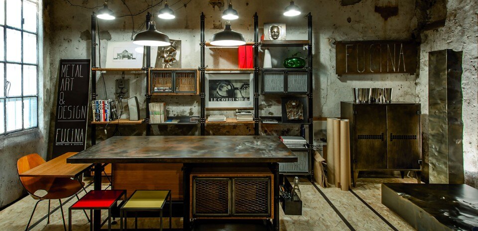Fucina Metal Art&Design, vista dell'allestimento nel Vecchio Opificio, realizzato in collaborazione con l’architetto Sergio Fumagalli