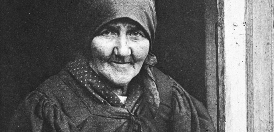 Nonna dell’Engadina. Collezione Peider Lansel. Courtesy of Chesa Planta Kulturzentrum im Oberengadin