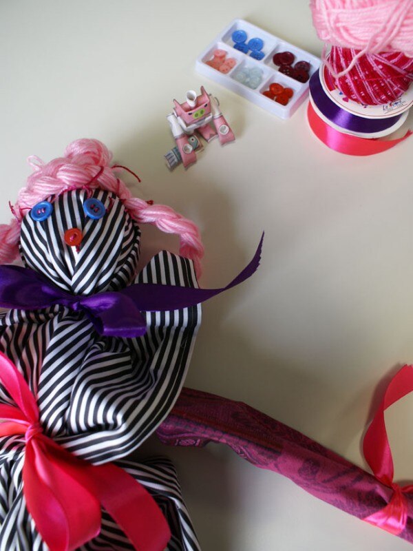 Toyssimi, Scuola Tam Tam