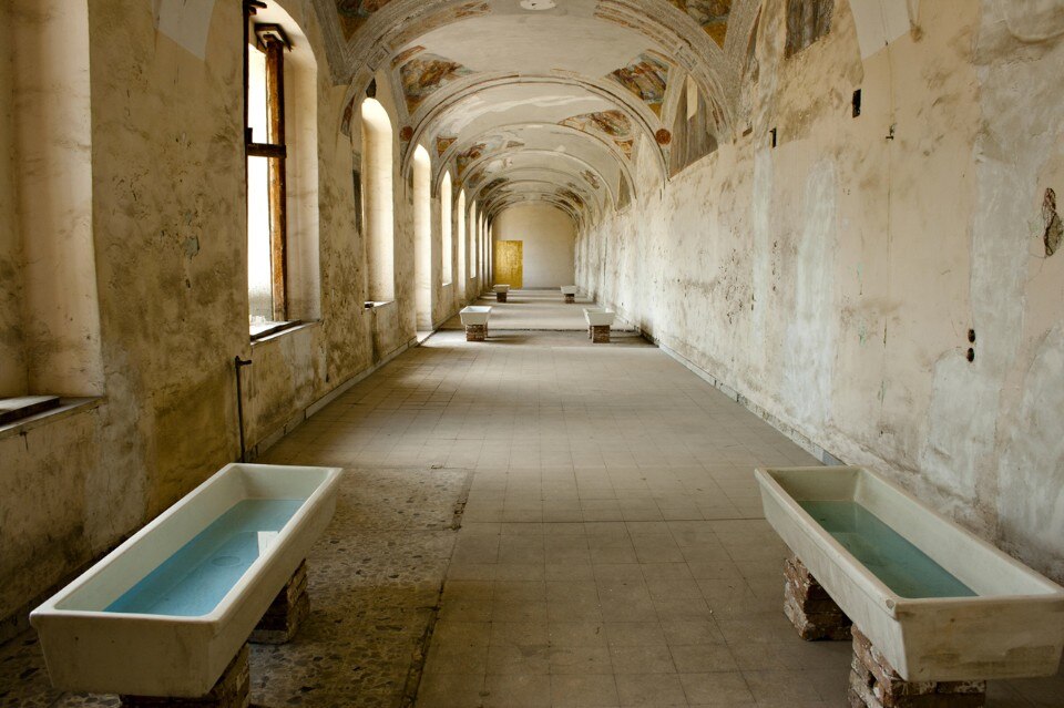 Gian Maria Tosatti, 4_Ritorno a casa, 2015, installazione ambientale, dettaglio