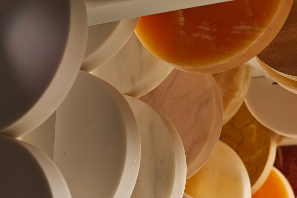 Patricia Urquiola, Look at my backStep. Dettaglio dell'installazione per The Italian Stone Theatre, Lithic Vertigo, Marmomacc