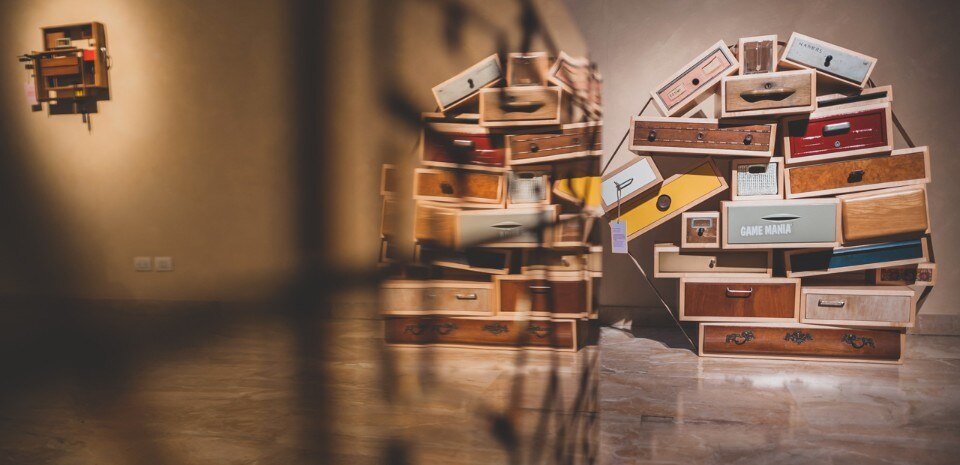 "Quasi Segreti. Cassetti tra Arte e Design". Vista dell'allestimento al Museo Poldi Pezzoli, Milano