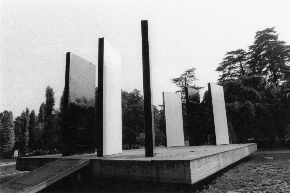 Alberto Burri, Teatro Continuo. Foto: courtesy Archivio Garghetti