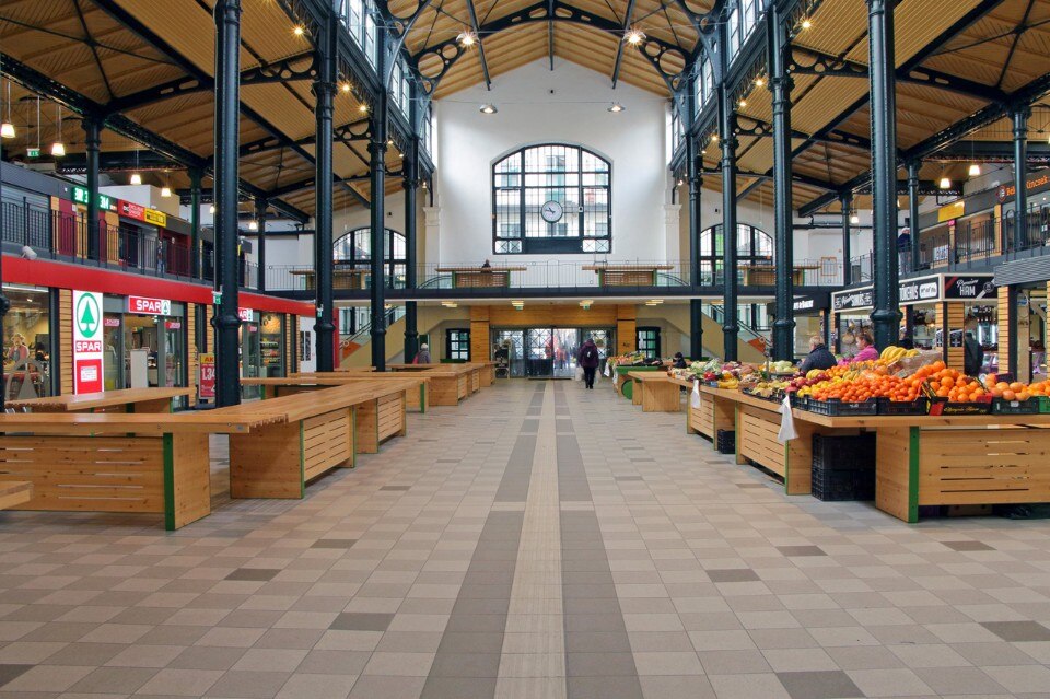 Zoltàn Kun, Klauzal Market, Budapest, Ungheria