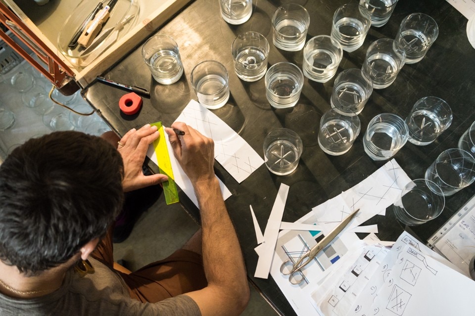 Martino Gamper, bicchieri realizzati in collaborazione con J. & L. Lobmeyr, Passionswege, Vienna Design Week 2016