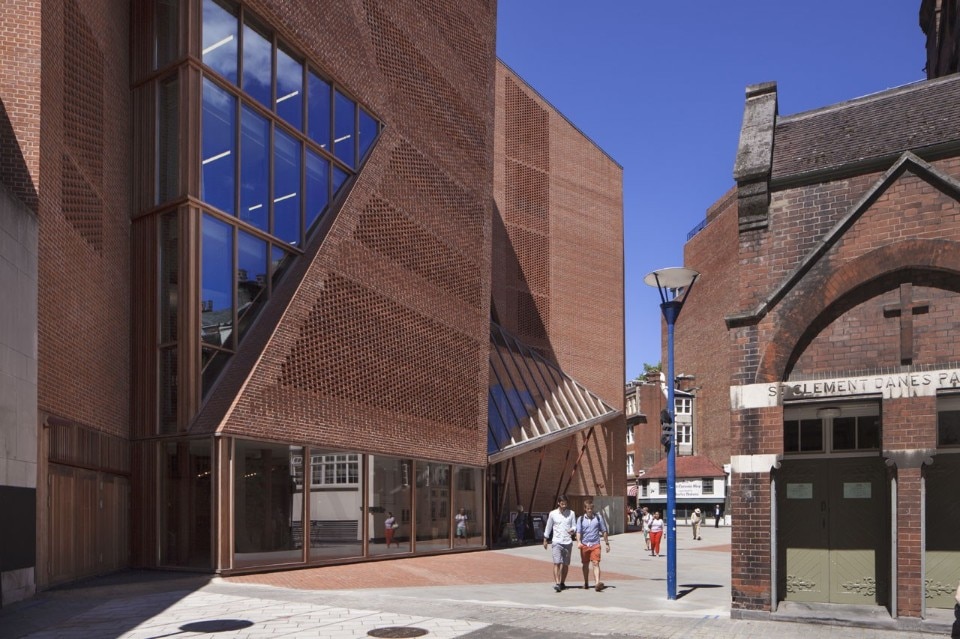 O’Donnell and Tuomey, London School of Economics Saw Swee Hock Students' Centre