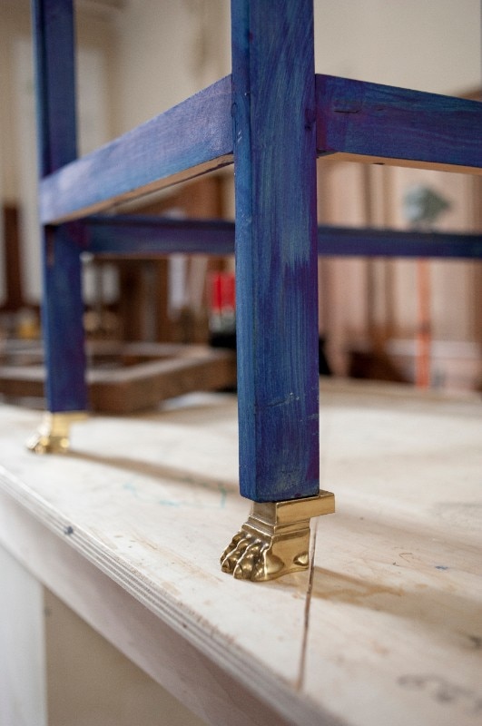 Martino Gamper,  “Old Furniture, New Faces”, Chapelle Saint-Louis des Gobelins, Parigi