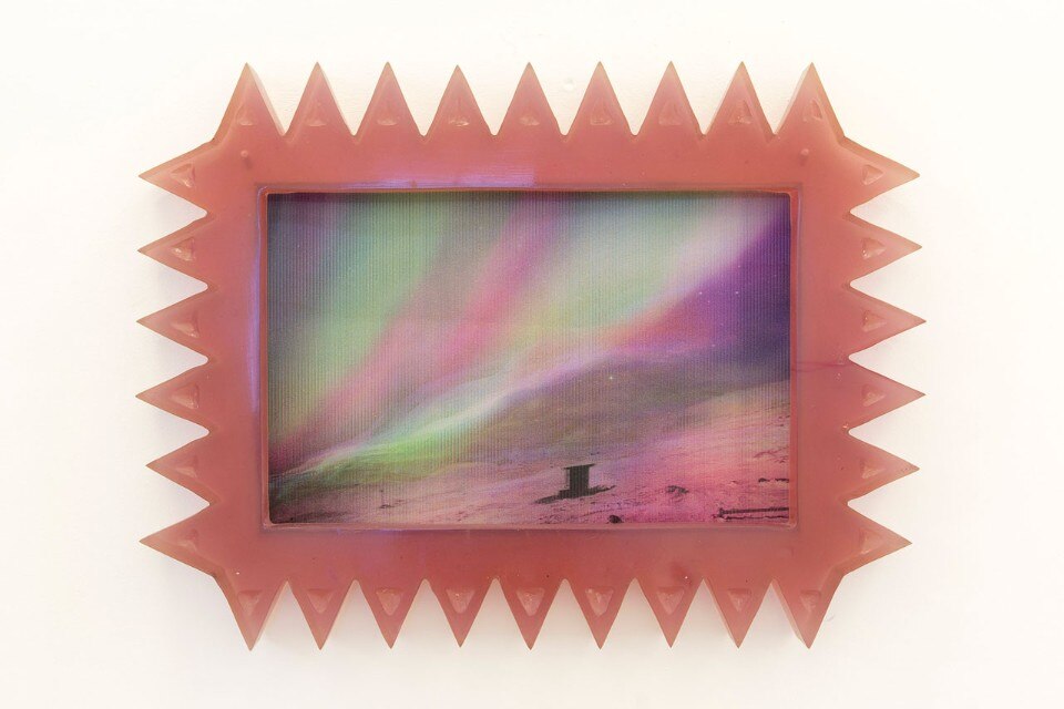 Chiara Dynys. Look Afar, veduta dell'installazione alla M77 Gallery, Milano, 2016