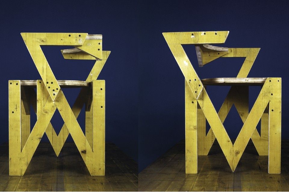 Cesare Leonardi, P 18, serie Solidi, 1995 ca. Pannello di abete a tre strati rivestimento giallo, 70 x 50 x 50 cm. Foto Cesare Leonardi. Courtesy Archivio Architetto Cesare Leonardi