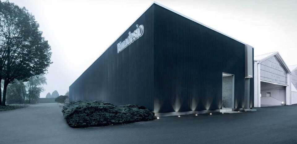 Stabilimento Rimadesio di Giussano, dove è stato installato il nuovo sistema di batterie di accumulo al litio 