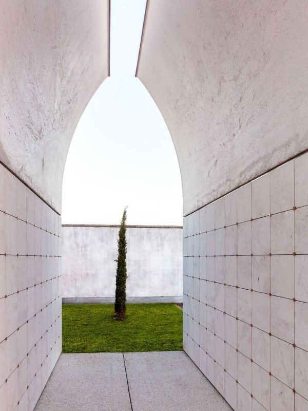 CN10 architetti, Cimitero di Dalmine, Italia, 2016