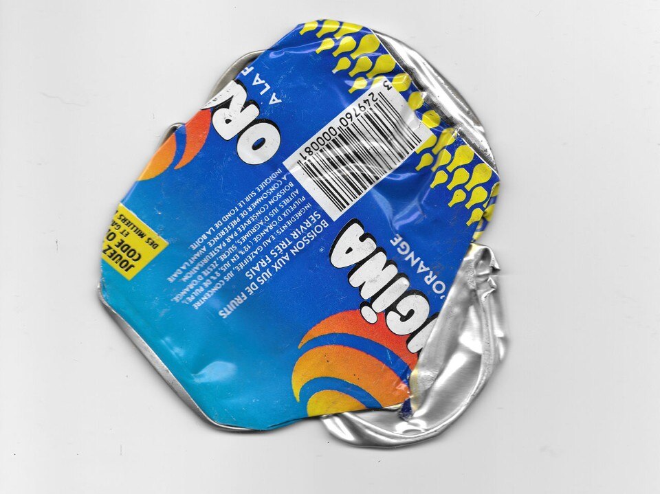 Flavio Favelli, “UNIVERS. Un negozio metafisico”, Venezia, 2017. Courtesy of Flavio Favelli