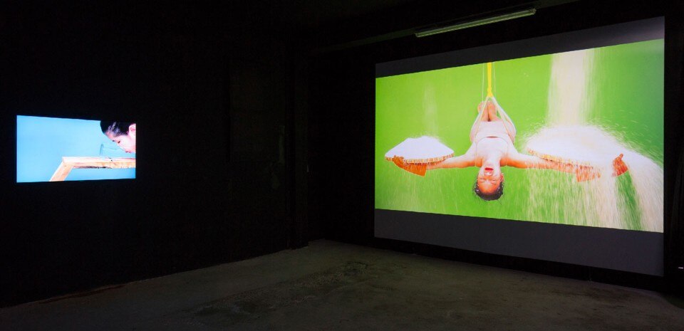 "Islands in the Stream", veduta della mostra, Magazzini dell’Arsenale, Venezia, 2017