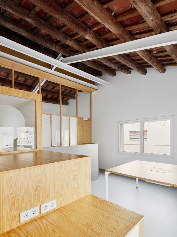 Flexoarquitectura, Bodegas Rosàs, Rubí, Spagna, 2016