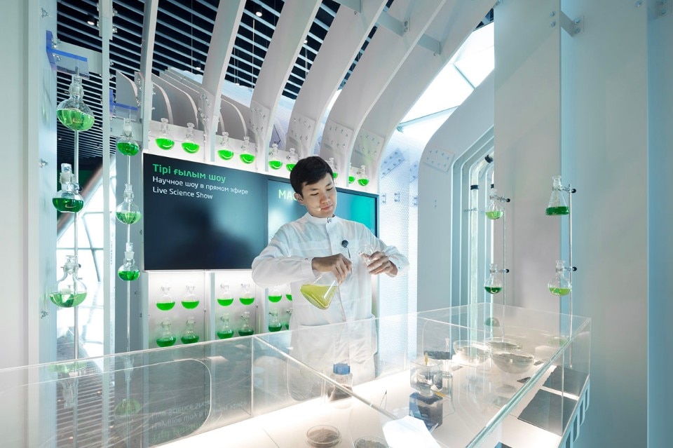 Fig.9 EcoLogicStudio, BIO.tech HUT, Expo 2017, Astana, Kazakistan Fig.9 EcoLogicStudio, BIO.tech HUT, Expo 2017, Astana, Kazakistan