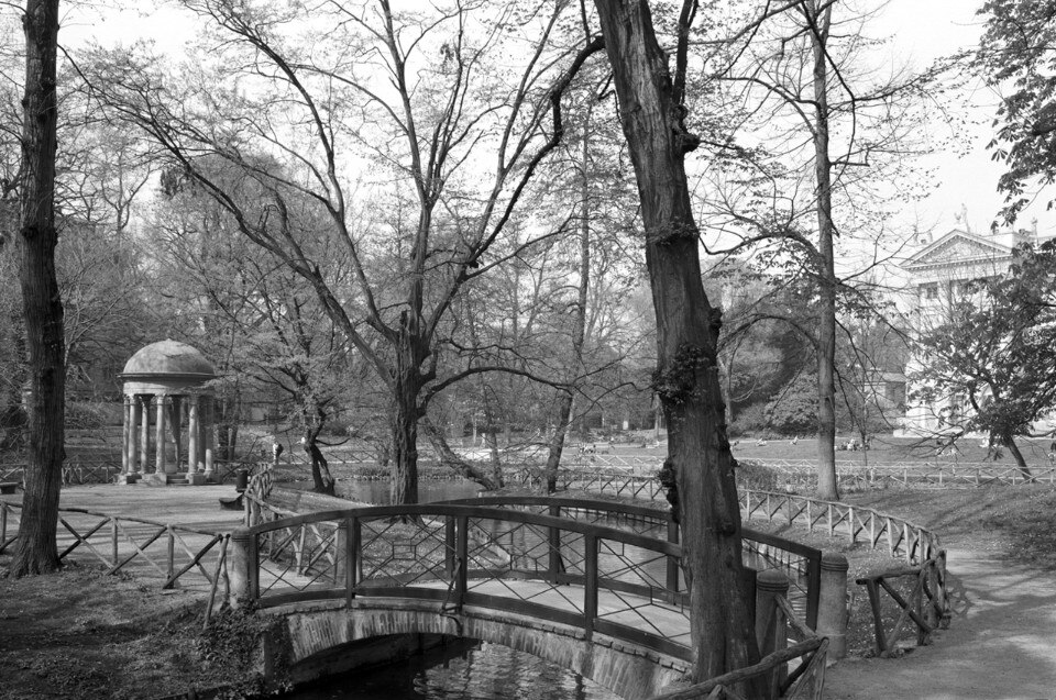 Marco Introini, <i>Milano nell’epoca dell’Illuminismo</i>